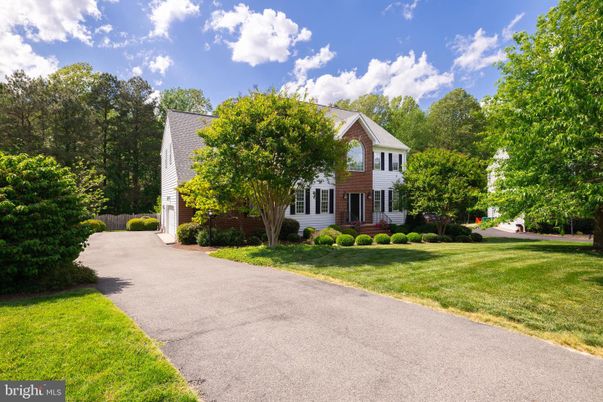 Backyard, Exterior, Facade, Brick Facade, Georgian