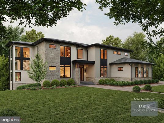 Backyard, Exterior, Facade, Mediterranean