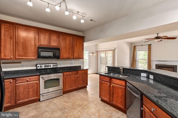 Fireplace, Interior, Kitchen, Stainless Steel Appliances