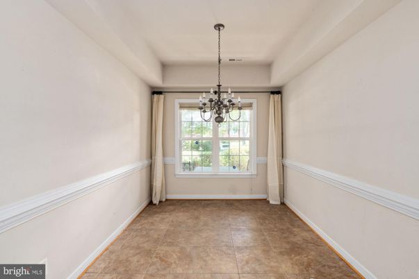 Chandelier, Empty room, Interior