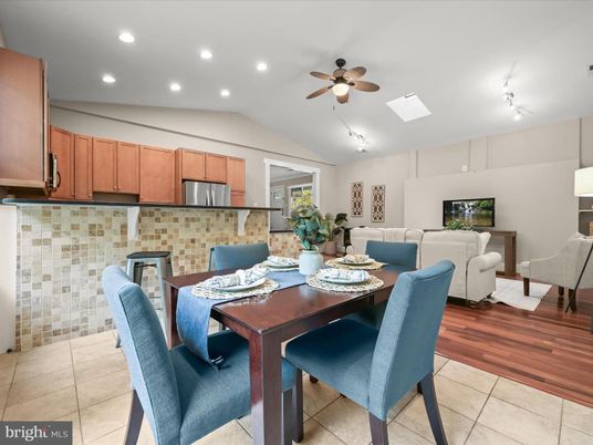 Dining room, Interior, Kitchen, Living room, Recessed Lighting, Wood Texture Flooring