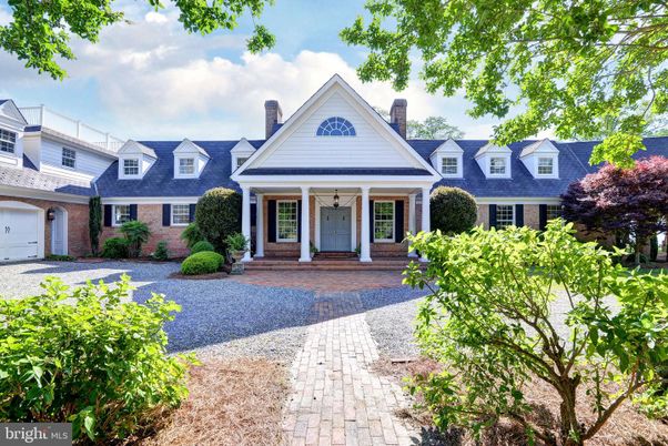 Attached, Exterior, Facade, Brick Facade, Cape Cod