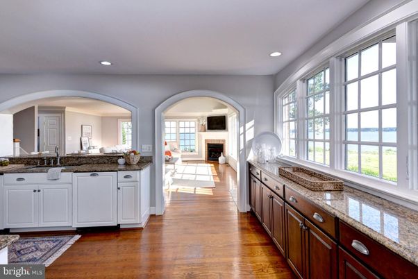 Fireplace, Interior, Kitchen, Recessed Lighting, Wood Texture Flooring