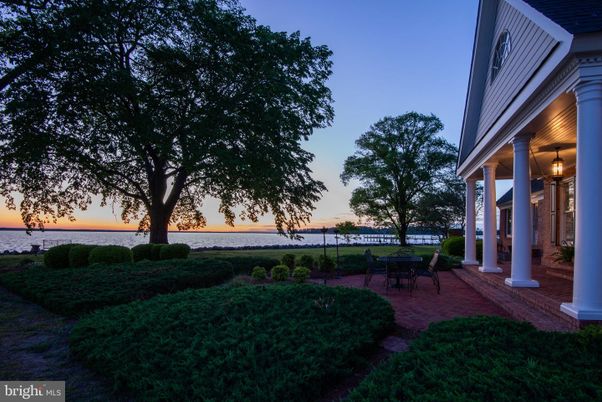 Backyard, Exterior, Lake, Water