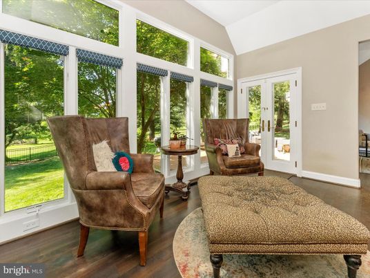 Interior, Sun Room, Wood Texture Flooring