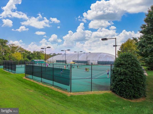 Exterior, Tennis Courts