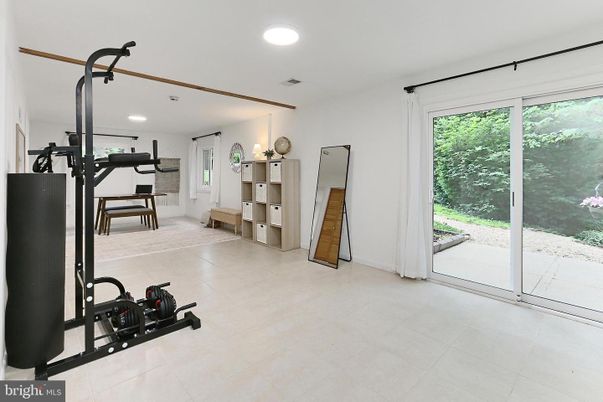 Fitness Equipment, Interior, Recessed Lighting