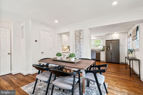 Dining room, Interior, Kitchen, Recessed Lighting, Stainless Steel Appliances, Wood Texture Flooring