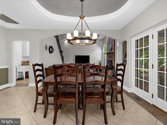 Chandelier, Dining room, Fireplace, Interior