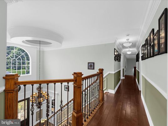 Chandelier, Interior, Wood Texture Flooring