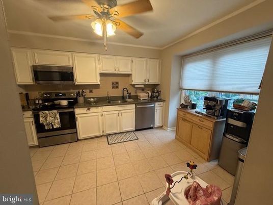 Interior, Kitchen, Stainless Steel Appliances