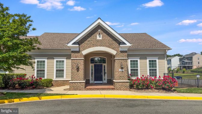 Exterior, Facade, Brick Traditional