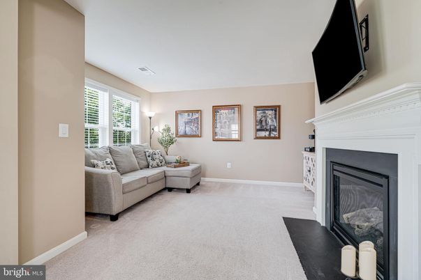 Fireplace, Interior, Living room
