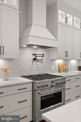 Interior, Kitchen, Stainless Steel Appliances