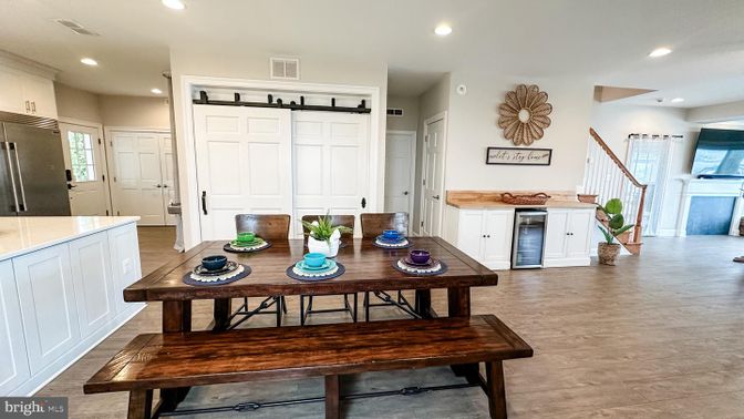 Dining room, Interior, Kitchen, Recessed Lighting, Wood Texture Flooring