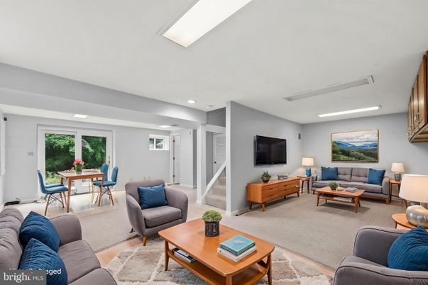 Dining room, Interior, Living room, Recessed Lighting
