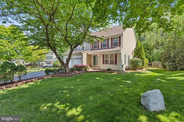 Attached, Backyard, Exterior, Facade, Georgian