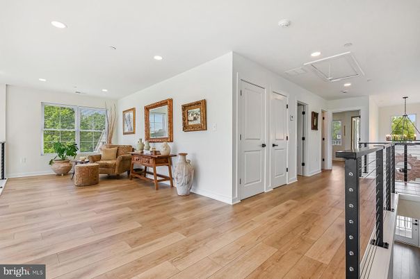 Interior, Living room, Pendant Lights, Recessed Lighting, Wood Texture Flooring