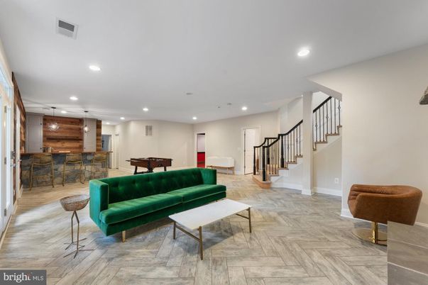 Billiard Table, Game Room, Interior, Living room, Pendant Lights, Recessed Lighting, Wood Texture Flooring