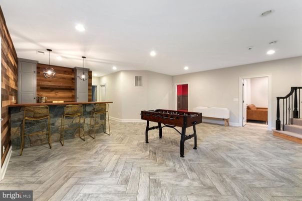 Billiard Table, Game Room, Interior, Pendant Lights, Recessed Lighting, Wood Texture Flooring