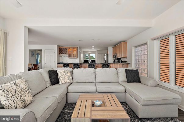 Interior, Kitchen, Living room, Recessed Lighting, Wood Texture Flooring