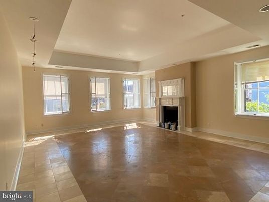 Empty room, Fireplace, Interior, Pendant Lights, Recessed Lighting
