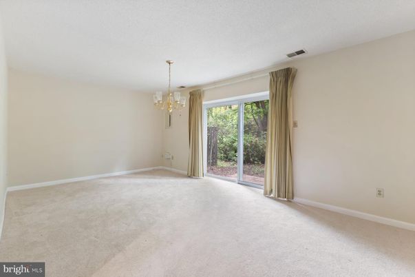 Chandelier, Empty room, Interior
