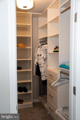 Interior, Walk-in Closets