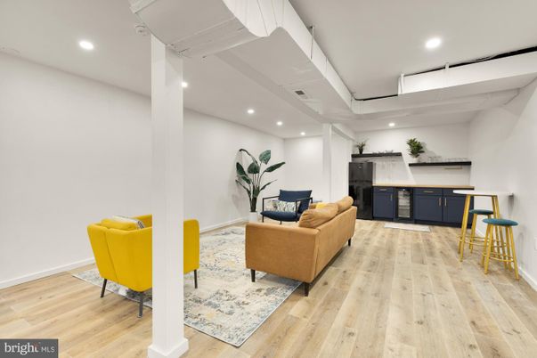 Interior, Kitchen, Living room, Recessed Lighting, Wood Texture Flooring
