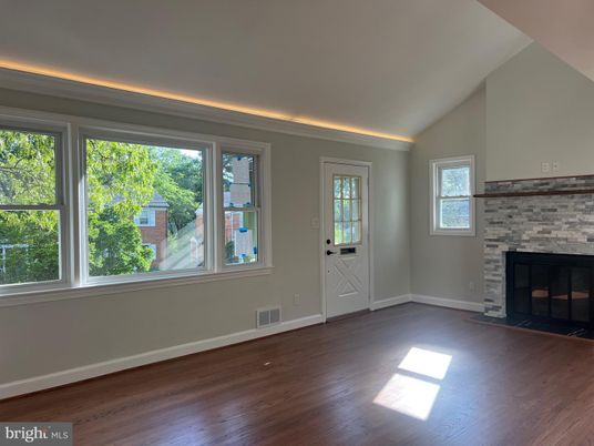 Empty room, Fireplace, Interior, Wood Texture Flooring