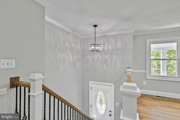 Interior, Pendant Lights, Wood Texture Flooring