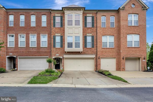 Attached, Exterior, Facade, Brick Facade, Rowhouse