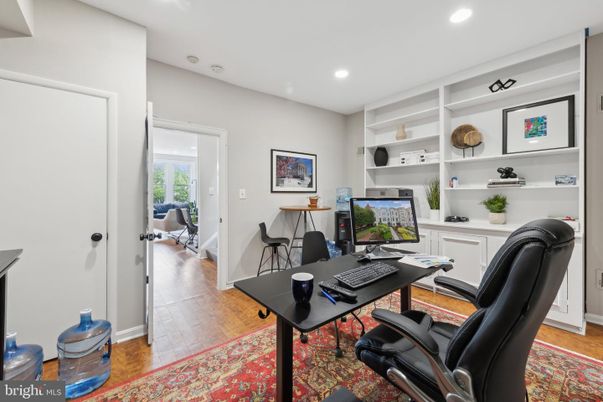 Home Office, Interior, Recessed Lighting, Wood Texture Flooring