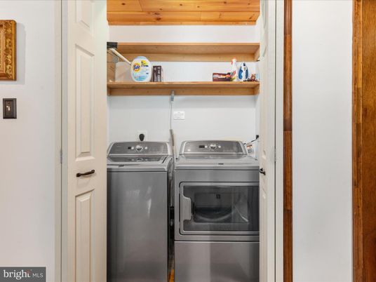 Interior, Utility Closets, Washer