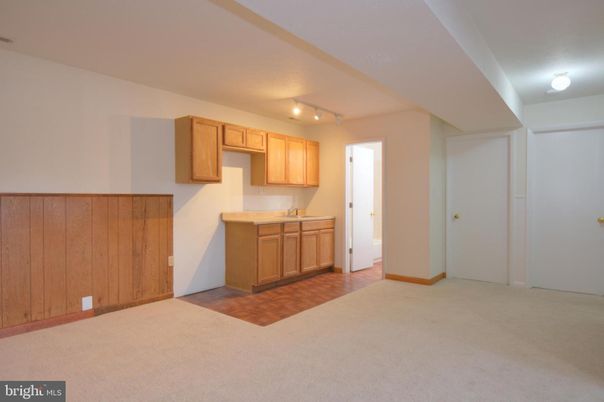 Empty room, Interior, Kitchen