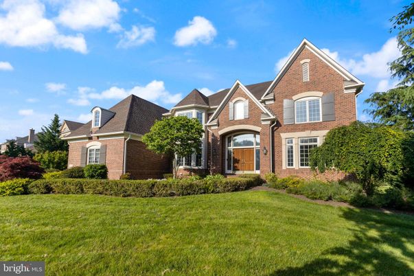 Exterior, Facade, Brick Facade, Brick Traditional