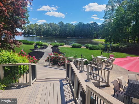Backyard, Exterior, Water