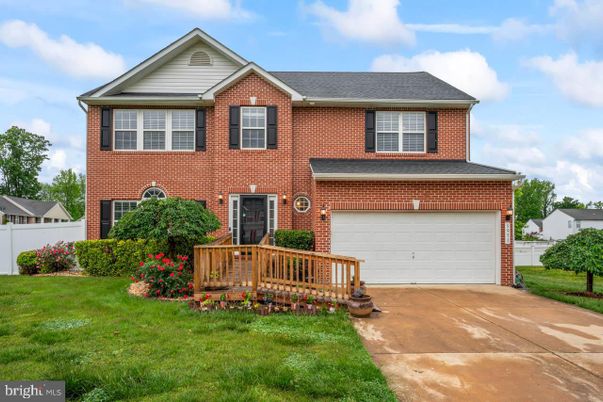 Attached, Exterior, Facade, Brick Facade, Brick Traditional