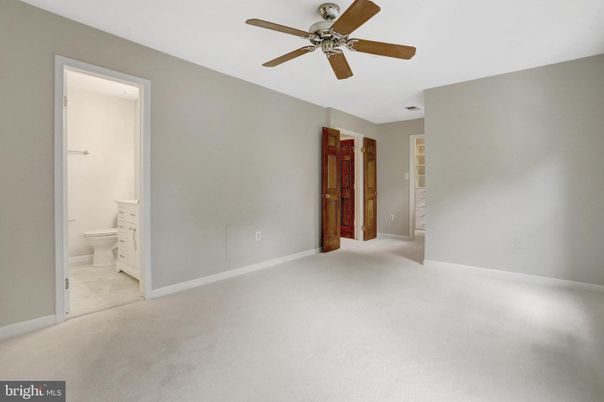 Bathroom, Empty room, Interior
