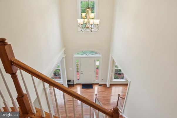 Chandelier, Interior, Wood Texture Flooring