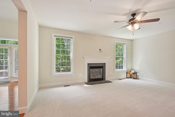 Empty room, Fireplace, Interior