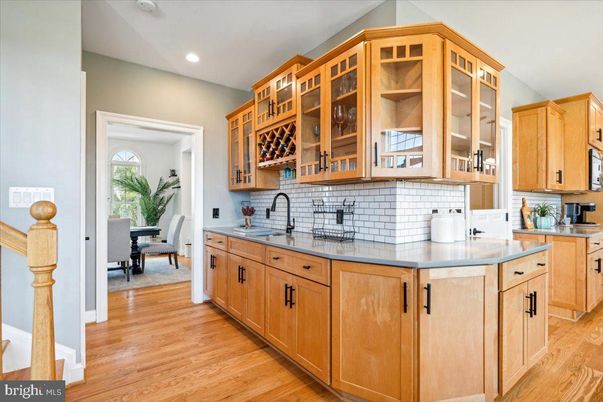 Dining room, Interior, Kitchen, Recessed Lighting, Wood Texture Flooring