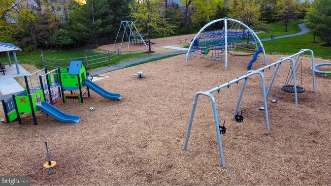 Backyard, Exterior, Playground