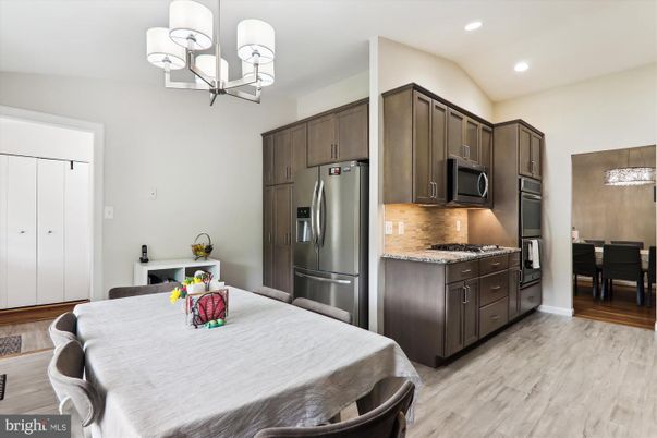 Chandelier, Dining room, Interior, Kitchen, Recessed Lighting, Wood Texture Flooring