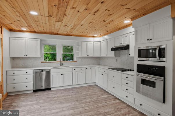 Interior, Kitchen, Recessed Lighting, Stainless Steel Appliances, Wooden Ceilings, Wood Texture Flooring