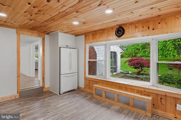 Interior, Recessed Lighting, Washer, Wooden Ceilings, Wood Texture Flooring, Wooden Walls