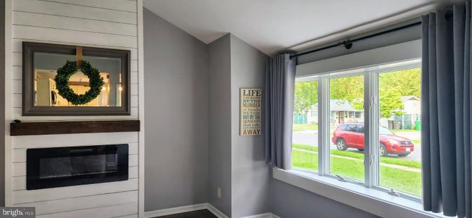 Fireplace, Interior