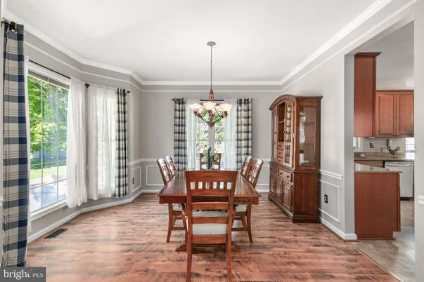 Chandelier, Dining room, Interior, Pendant Lights, Wood Texture Flooring