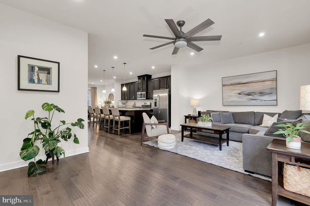 Dining room, Interior, Kitchen, Living room, Pendant Lights, Recessed Lighting, Stainless Steel Appliances, Wood Texture Flooring