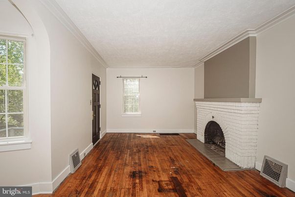 Empty room, Fireplace, Interior, Wood Texture Flooring